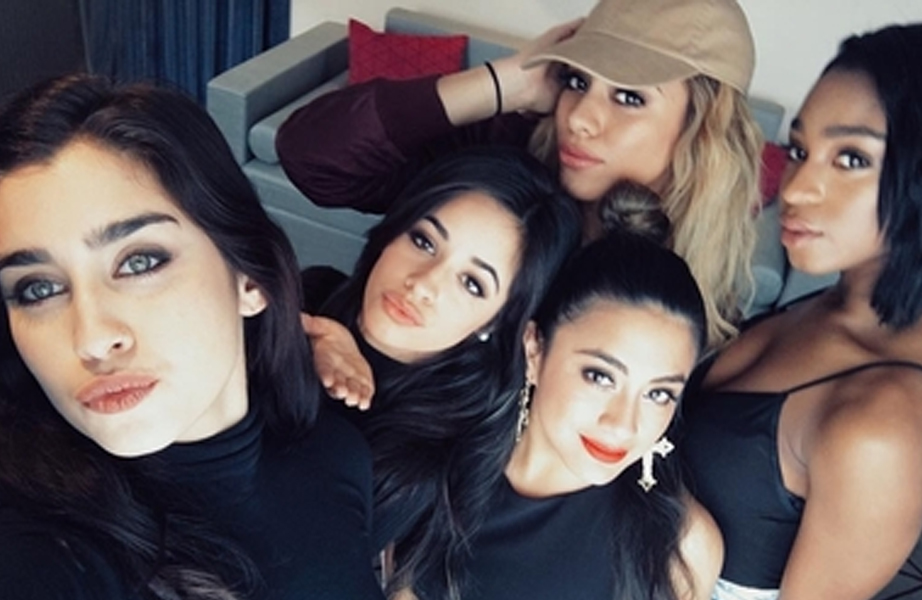 Resultado de imagem para fifth harmony selfie