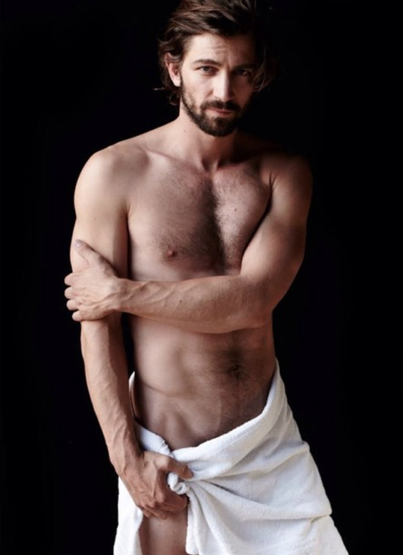towel-series-michiel-huisman