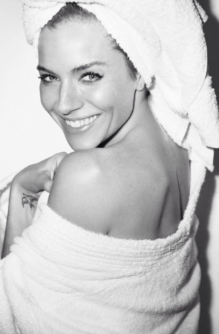 towel-series-sierra-miller