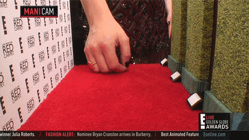 red-carpet-middlefinger