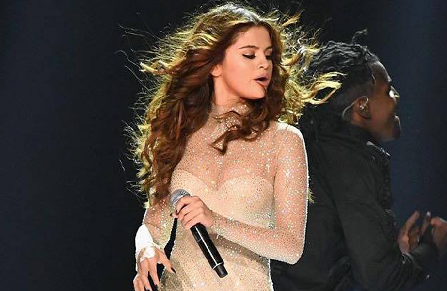 selena-gomez-revival-tour