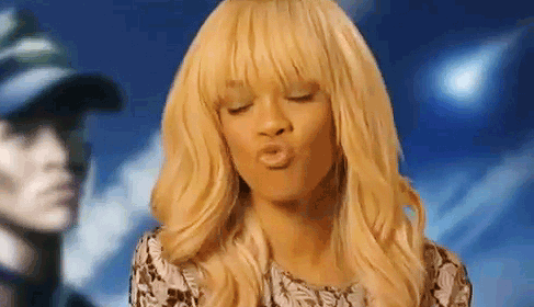 rihanna-fofa