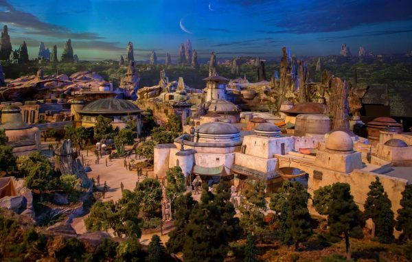 maquete star wars land 1