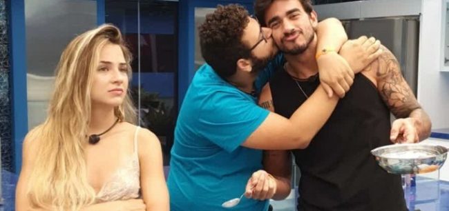 Resultado de imagem para guilherme e victor hugo