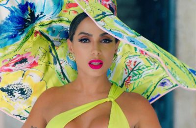 Anitta em ensaio promocional de "Me Gusta" (Divulgação)