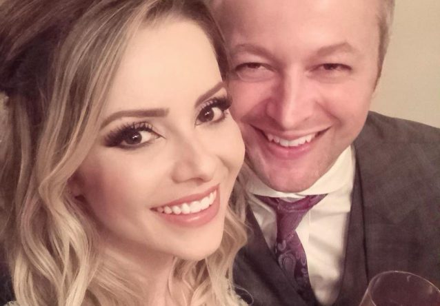 Sandy e Lucas Lima em selfie publicada no Instagram (Reprodução)