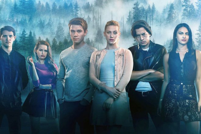 Elenco de "Riverdale" em pôster da 4ª temporada (Divulgação)