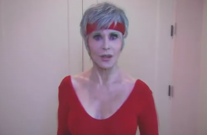 Jane Fonda em vídeo da campanha Exercise That Vote (Reprodução)