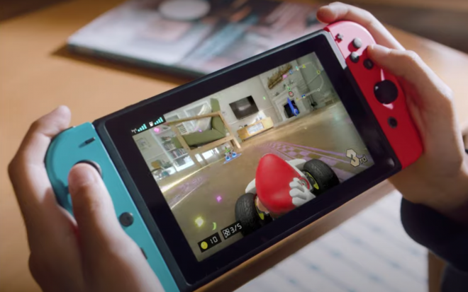 Cena do trailer de "Mario Kart Live" (Reprodução)