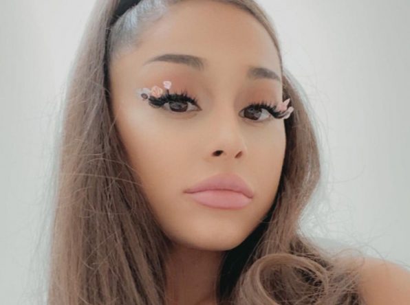 Ariana Grande em foto publicada no Instagram (Reprodução)