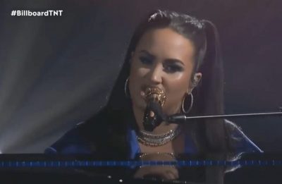 Demi Lovato no Billboard Music Awards 2020 (Reprodução)