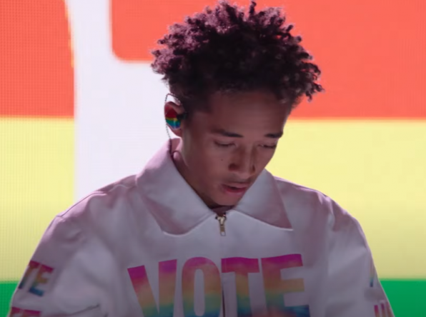 Jaden Smith durante apresentação (Reprodução)