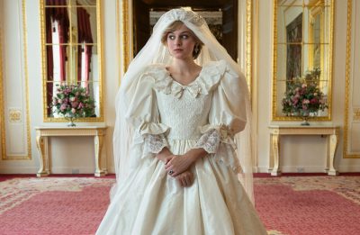 Emma Corrin como princesa Diana em "The Crown" (Divulgação)