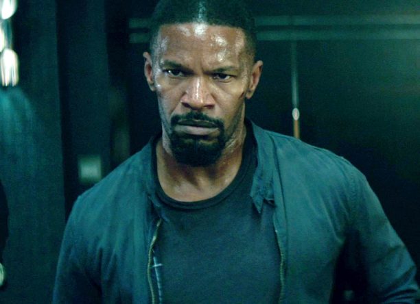 Jamie Foxx em cena do filme "Crimes da Madrugada" (Reprodução)