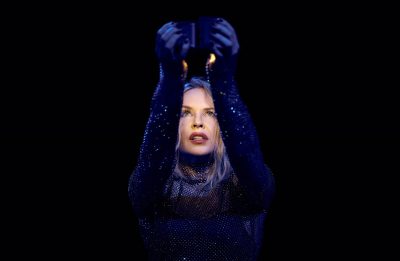 Minogue será a estreante da tecnologia (Foto: Charlie Gray)