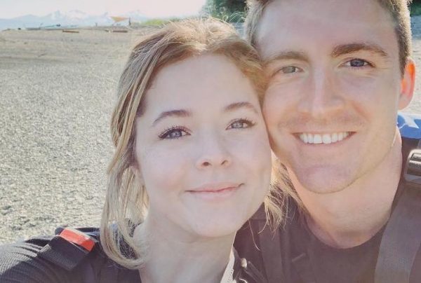 Sasha Pieterse e Hudson Sheaffer em foto publicada no Instagram (Reprodução)