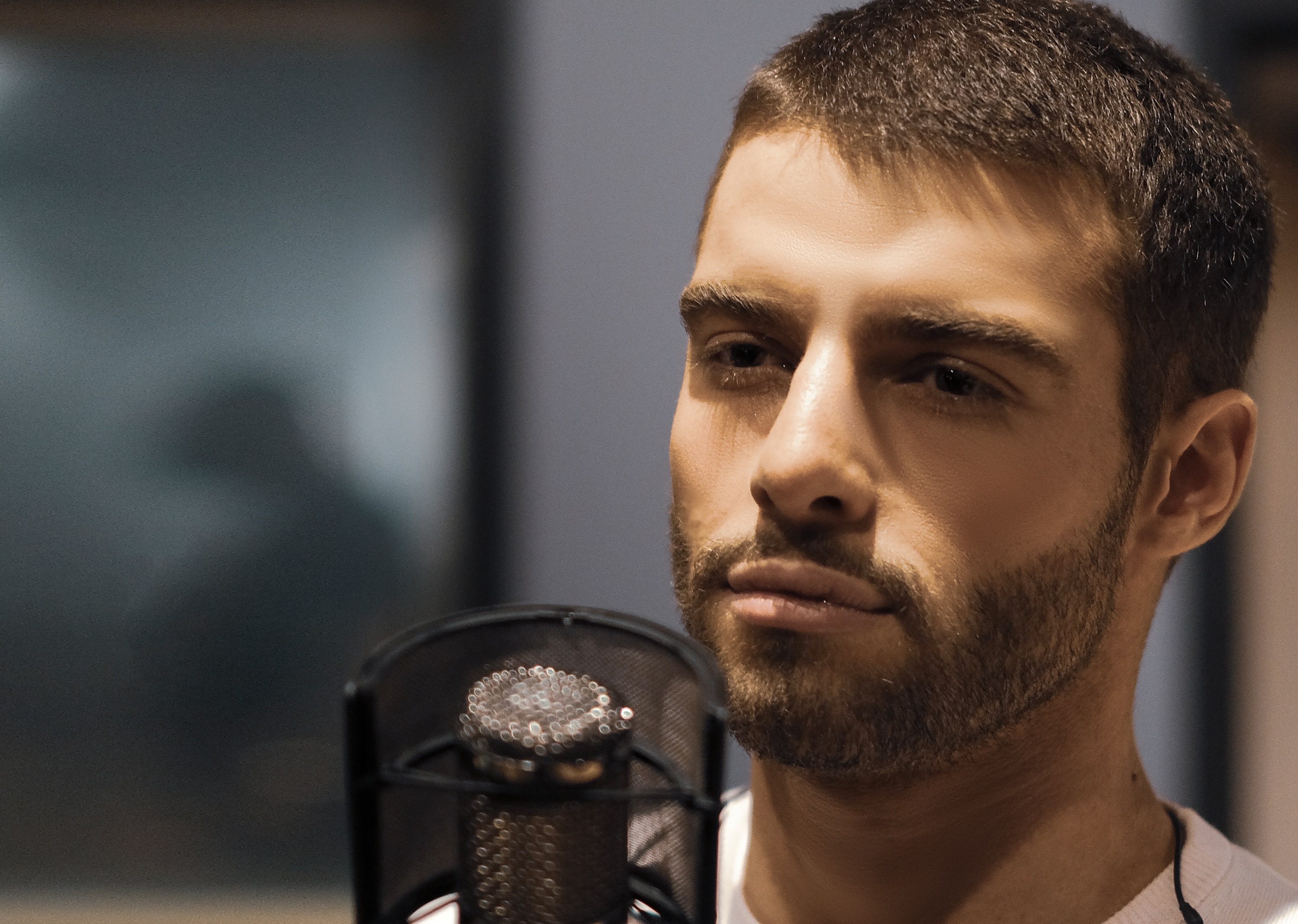 Além da versão ao vivo, Zek lançou dois remixes de "Mete o Louco" (Divulgação)