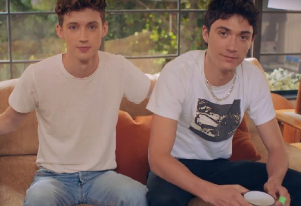 Troye Sivan e Jacob Bixenman em foto publicada no Instagram (Reprodução)