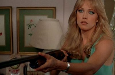Roberts foi a Bond Girl de "007 - Na Mira dos Assassinos" (Reprodução)