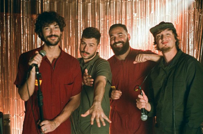 A faixa "Maior Que Nós" ganhou um clipe nesta quinta-feira (Divulgação/Foto: Heloisa Vecchio)