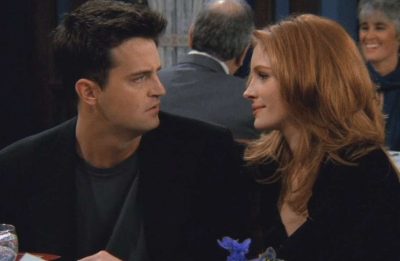 Julia Roberts em participação especial na segunda temporada de "Friends" (Reprodução)