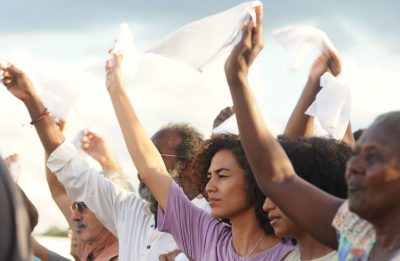 O filme de Kleber Mendonça e Juliano Dornelles disputa com outras 14 produções (Victor Jucá / Divulgação)
