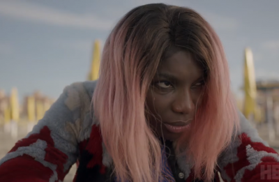 Michaela Coel em "I May Destroy You" (Foto: Reprodução / Youtube)