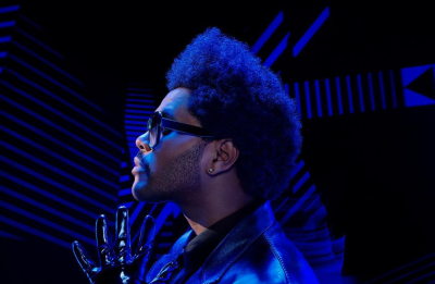 Antes da apresentação, cantor vai lançar coletânea com seus maiores hits (Divulgação)