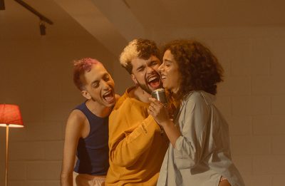 Eles lançaram o primeiro single em 2018 (Divulgação/ Foto: Sarah Leal)