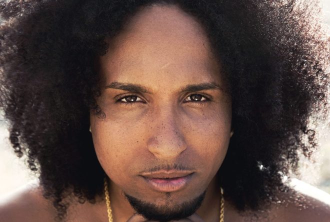 Artista gravou remix recentemente com a brasileira Tati Zaqui (Foto: Divulgação/Sony Music)