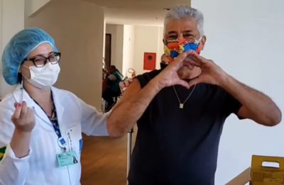 O cantor tem 67 anos (Reprodução)