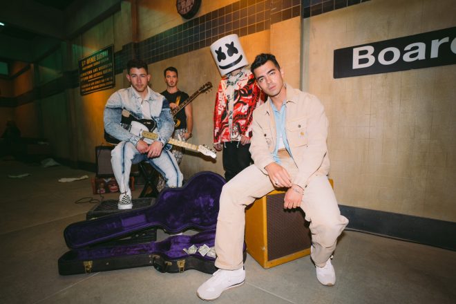 A faixa será apresentada pelo quarteto no palco do Billboard Music Awards 2021 (Divulgação)