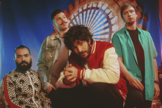 Disco chega com clipe da faixa "Coladin" (Foto: Lana Pinho)
