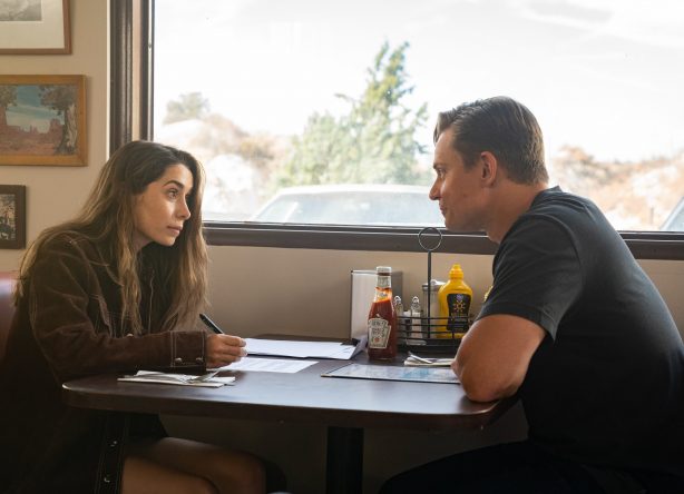 A série de comédia é protagonizada por Cristin Milioti e Billy Magnussen (HBO Max / Divulgação)