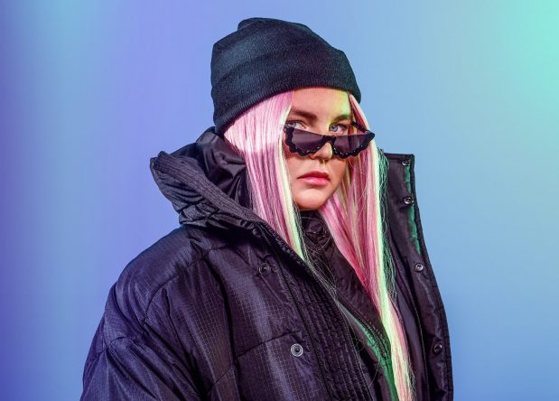 O disco tem lançamento previsto para o dia 16 de julho (Giulia Mcgauran / Divulgação)