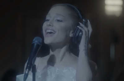 Imagem de notícia sobre Ariana Grande pode lançar álbum inédito no verão norte-americano