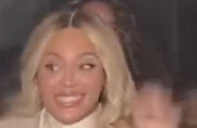 Imagem de notícia sobre Beyoncé é totalmente acessível e se joga no povo em eventinho privado