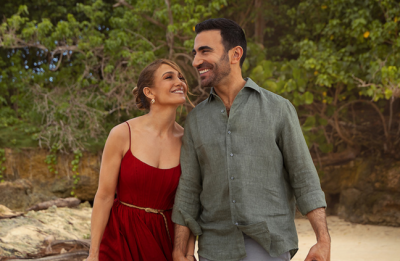 Jennifer Lopez vive “paixão de escritório” com Brett Goldstein em trailer de nova comédia romântica